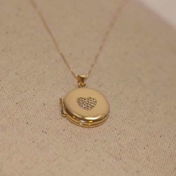 Relicário Amor Além da Vida- banho ouro 18k - FOLIATE