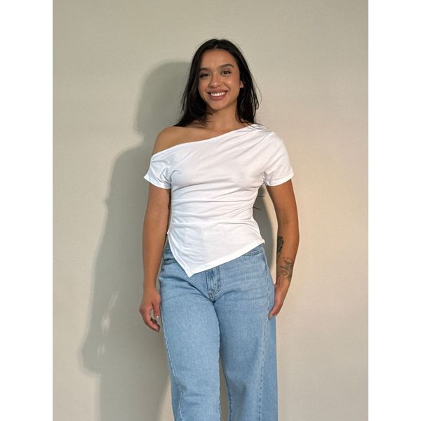 Blusa Line Off With