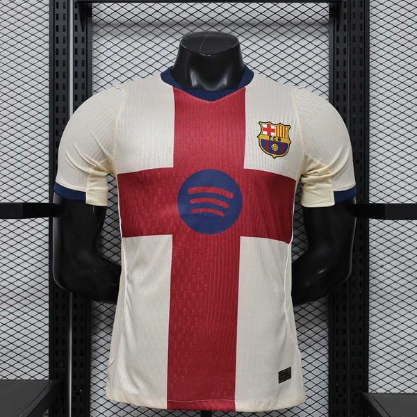 Camisa Barcelona 26/27 - Bege/Vermelho - Jogador M... - ATACADO ESPORTIVO