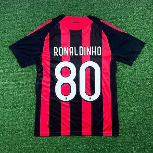 Camisa Retrô AC Milan Home I 08/09 - Ronaldinho 80 - Vermelha/Preta - Torcedor Masculina
