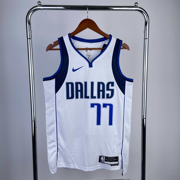 NBA 22/23 Dallas Mavericks Luka Doncic #77 Associa... - FORTAL IMPORTADORA