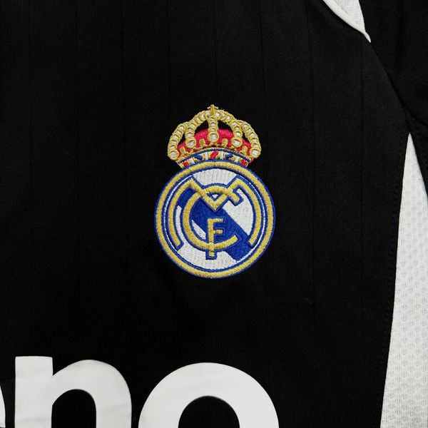 Camisa Retrô Real Madrid 06/07 III Third - Beckham 23 - Torcedor Mascuina
