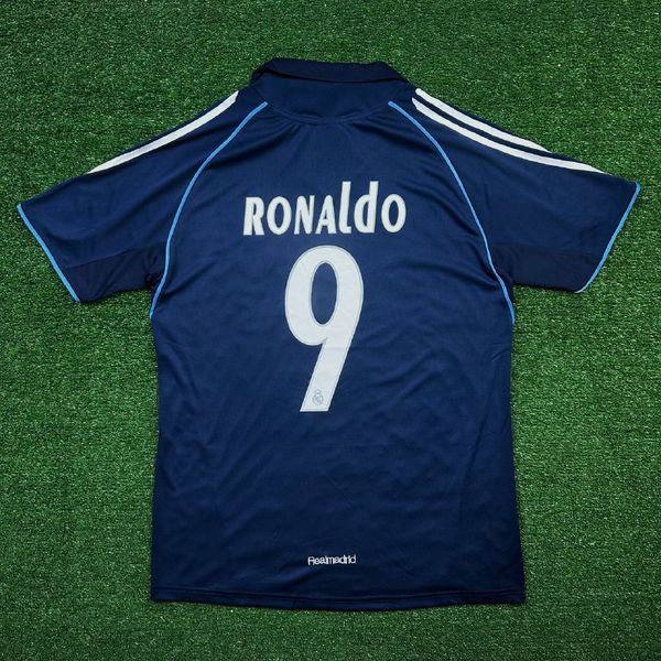 Camisa Retrô Real Madrid Away II 05/06 - Ronaldo #9 - Azul Marinho - Torcedor Masculina