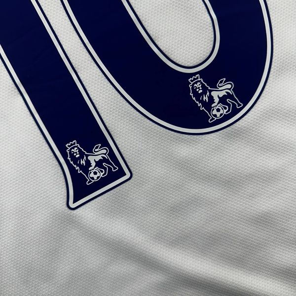 Camisa Retrô Manchester City Third III 13/14 - Branca - Kun Agüero #16 - Masculina