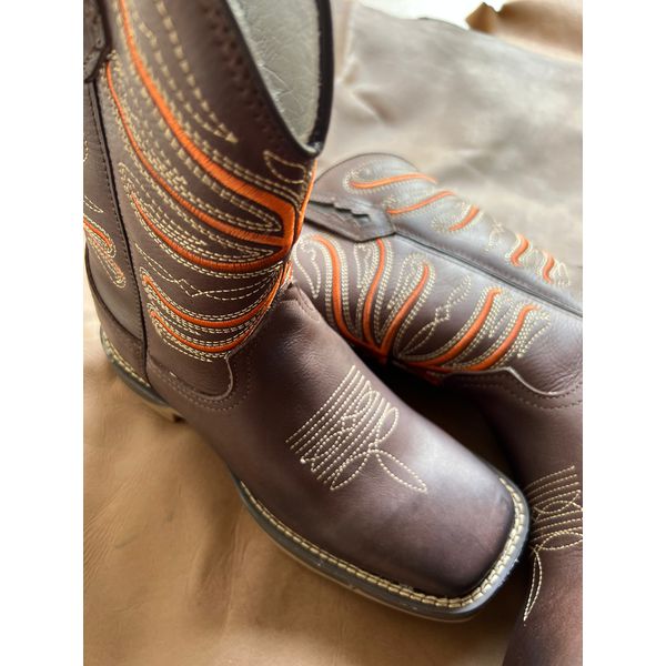 BOTA TEXANA FRANCA BOOTS MASCULINA BORDADA SOLADO JUMP 
