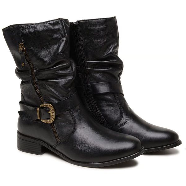 Bota Feminina em Couro Mustang Preto