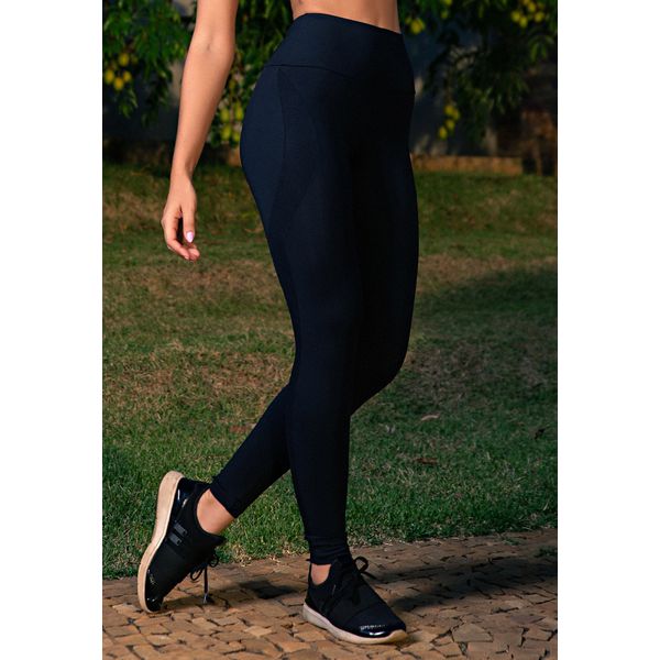 Legging Fitness Lisa com Recorte Trabalhado Frelith - PRETO