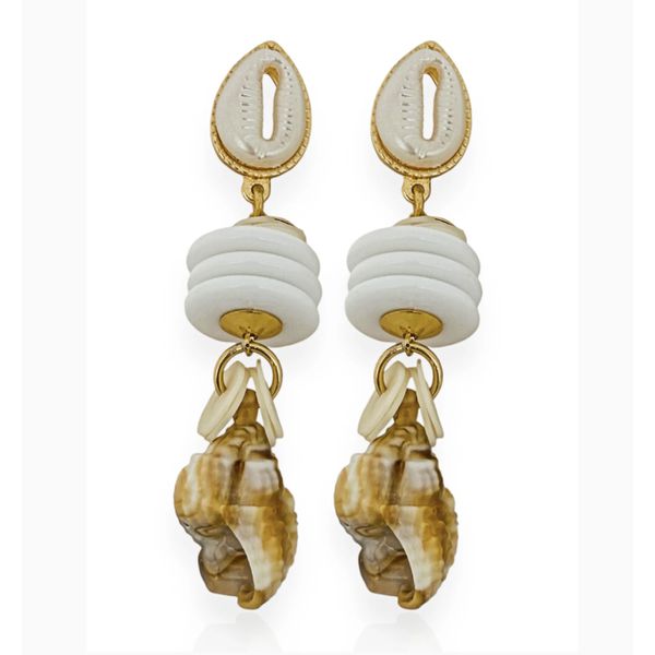 BRINCO BUZIOS/CONCHAS BRANCO