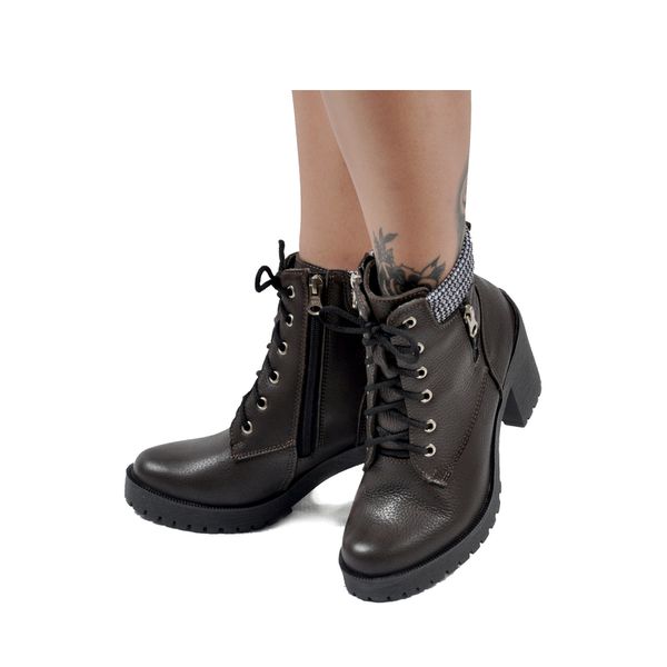 Botas Femininas: Cano Curto, Salto & Coturnos