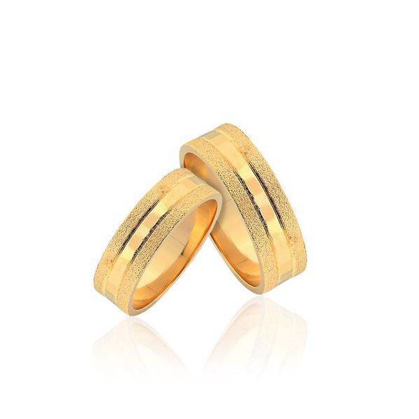 Par de Alianças Quadrada Ouro 18K Trabalhada Fosca