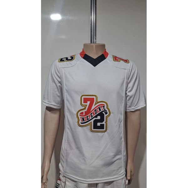 Camiseta Modelo Baseball 72