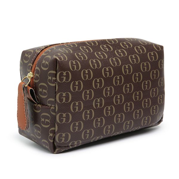 Conjunto 3 Peças estampada Bolsa Saco grande + Bolsa Transversal + nécessaire Marrom - Gouveia Costa 
