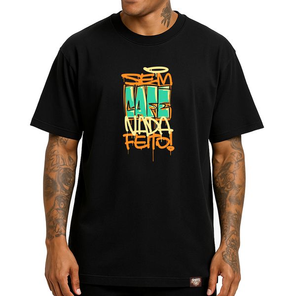 Camiseta SEM CAFÉ NADA FEITO - Preta - Graffiti com Café