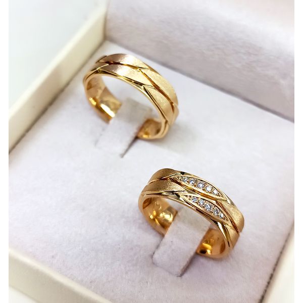 Aliança de Casamento com Diamantes 