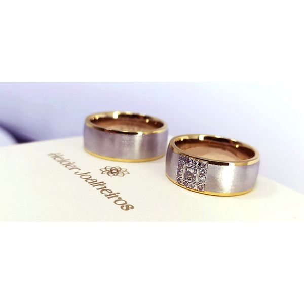 Alianças de Bodas Declaração Eterna - Aura Nobre - Ouro 18k 750