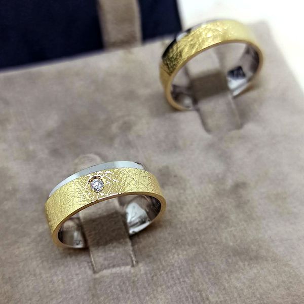 Aliança Bodas de Prata Harmonia Preciosa - Ouro 18k - com Diamantes
