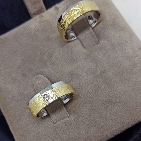 Aliança Bodas de Prata Harmonia Preciosa - Ouro 18k - com Diamantes