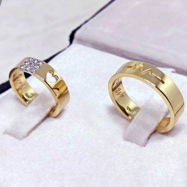 Aliança em Ouro 18k Com Diamantes, Coração e Batimentos Cardíacos