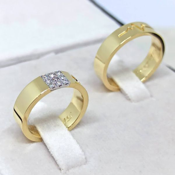 Aliança em Ouro 18k Com Diamantes, Coração e Batimentos Cardíacos