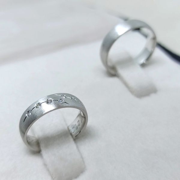Aliança de Casamento - Ouro 18k com Diamantes 