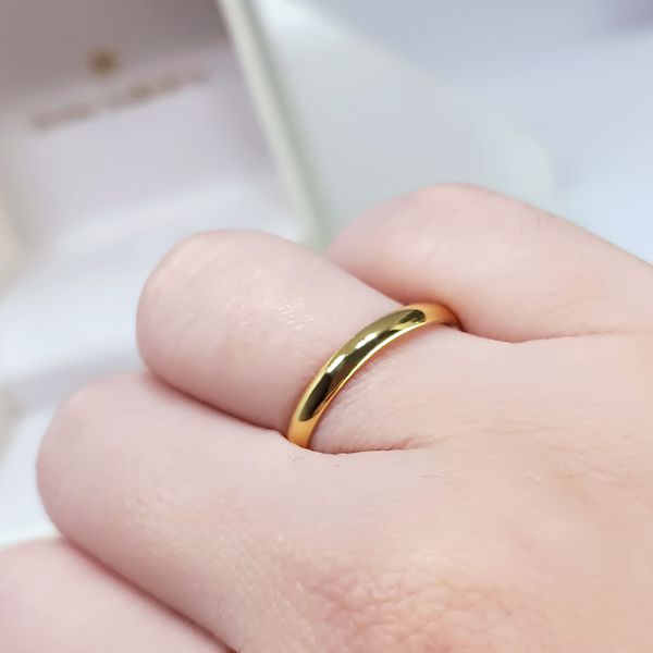 Aliança Clássica Abaulada em Ouro 18k com 2,5 Milímetros