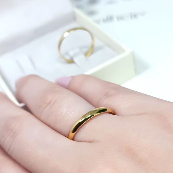 Aliança Clássica Abaulada em Ouro 18k com 2,5 Milímetros