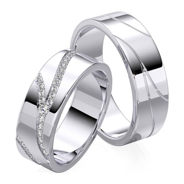 Aliança em Ouro 18k cravejada com Diamantes