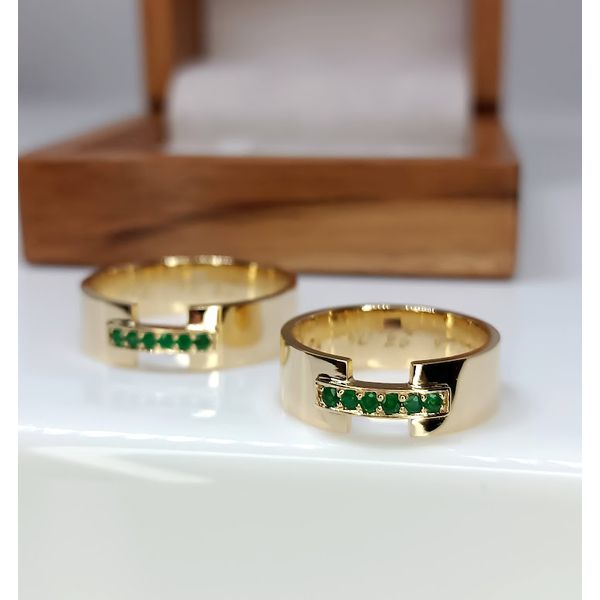Aliança de Casamento Pedras Preciosas Eterna - Ouro 18k 750