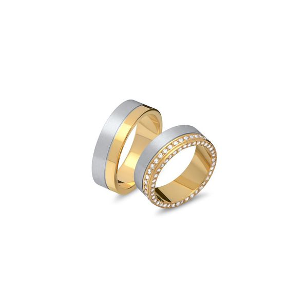 Aliança de Ouro 18k Cravejada com Diamantes