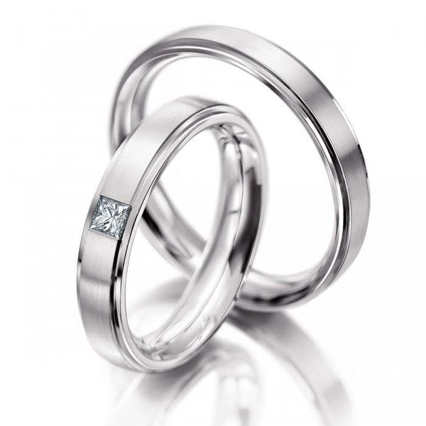 Aliança de Casamento com Diamante