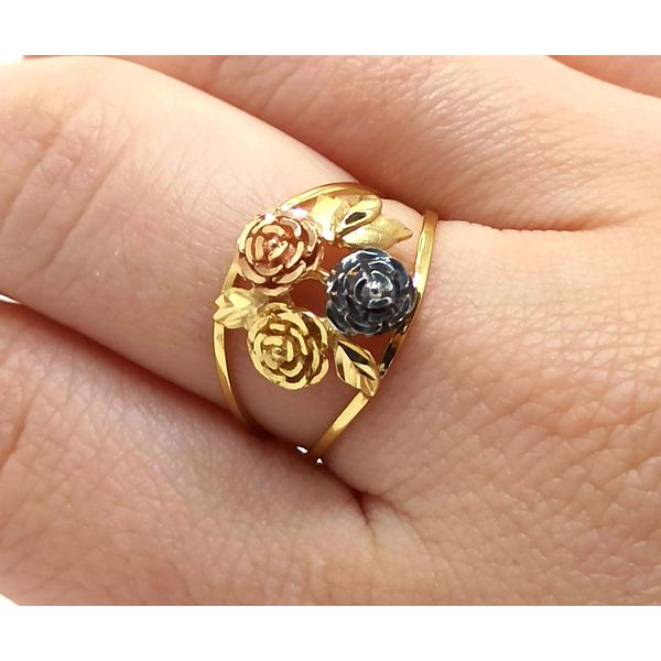 Anel em Ouro 18k Cacho de Flores