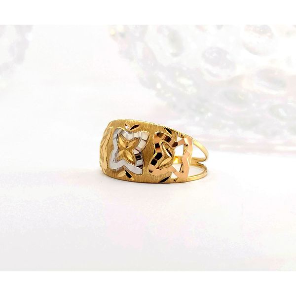 Anel em Ouro 18k Tricolor Abaulada Flor