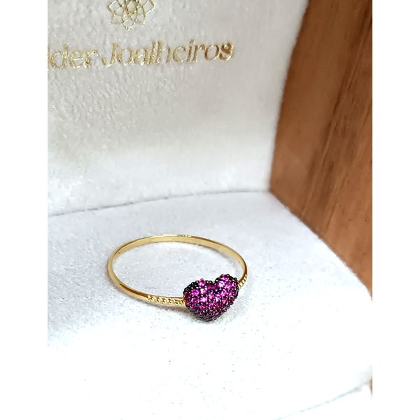 Anel em Ouro 18k Coração Cravejado com Rubi