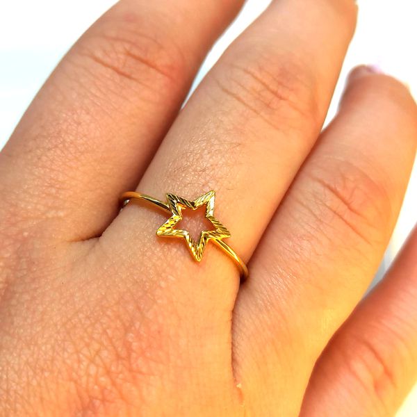 Anel em Ouro 18k Estrela