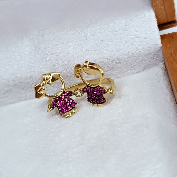 Anel em Ouro 18k Meninas Cravejadas
