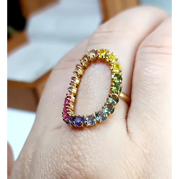 Anel em Ouro 18k 750 Redondo Vazado com Pedras
