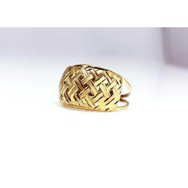 Anel em Ouro 18k Trabalhado e Diamantado 