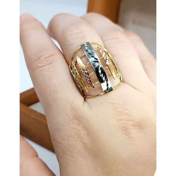 Anel em Ouro Amarelo, Branco e Rosê 18k Tricolor Trabalhado e Desenhado