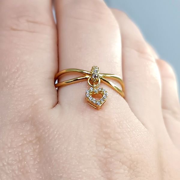 Anel em Ouro 18k Pingente Coração Cravejado