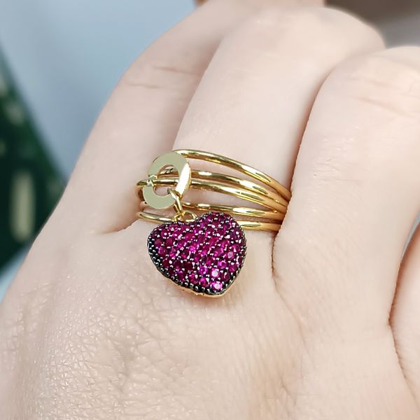 Anel em Ouro 18k Pingente Coração Cravejado com Rubi