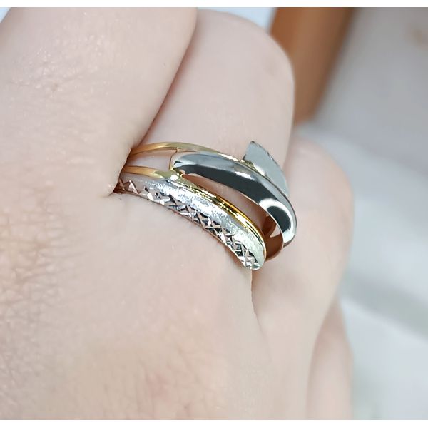 Anel em Ouro 18k Amarelo e Branco Diamantado