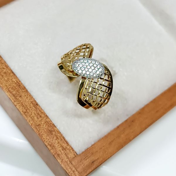 Anel em Ouro Amarelo e Branco 18k Cravejada 