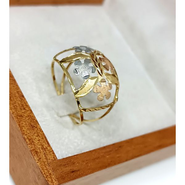 Anel em Ouro 18k Flores Tricolor