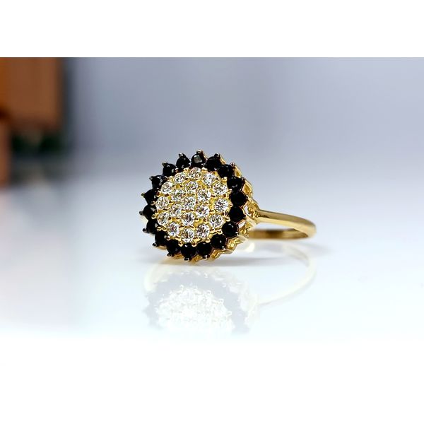 Anel em Ouro 18k Cravejado 