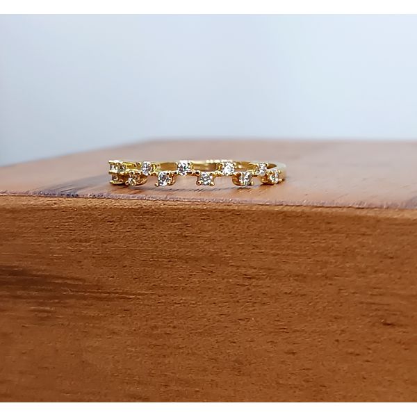 Anel em Ouro 18k Cravejado (Personalize com a Pedra a Sua escolha)