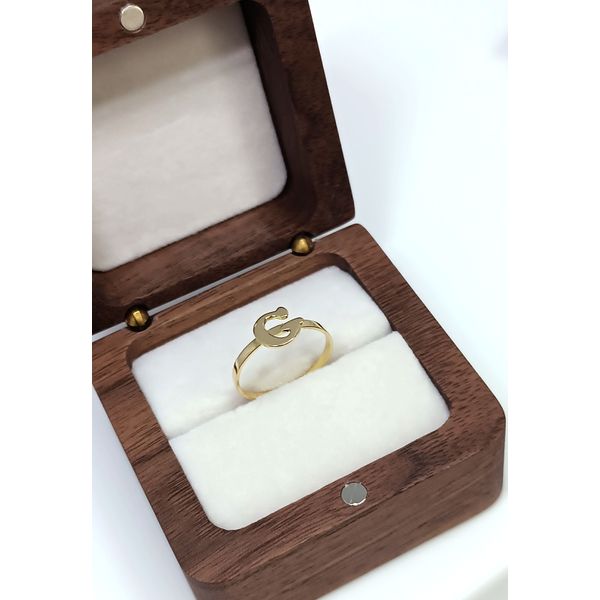 Anel em Ouro 18k Personalizado com Inicial