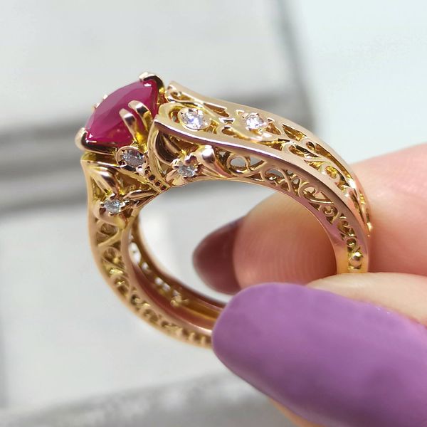 Anel de Formatura em Ouro 18k Personalizado 