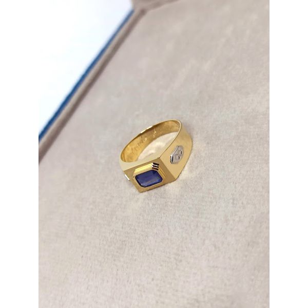 Anel de Formatura Ouro 18k com Pedra Safira