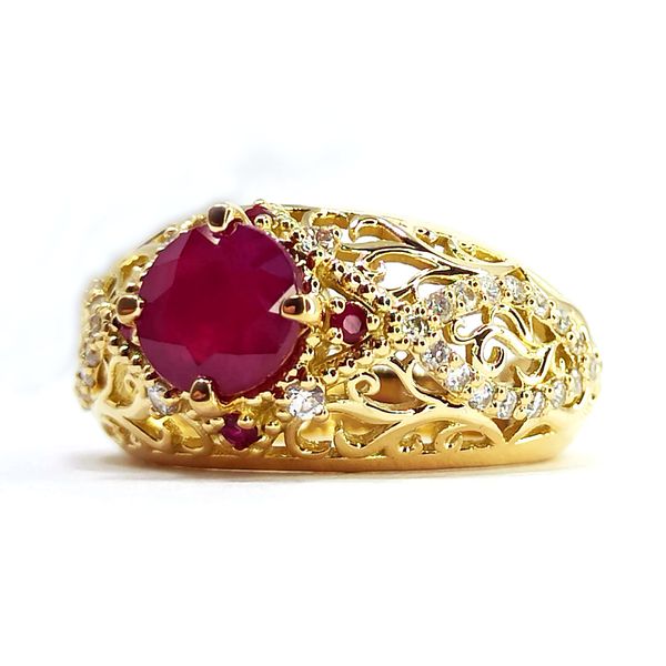 Anel de Formatura Jade em Ouro 18k personalizado Rubi, Safira, Água Marinha e demais pedras