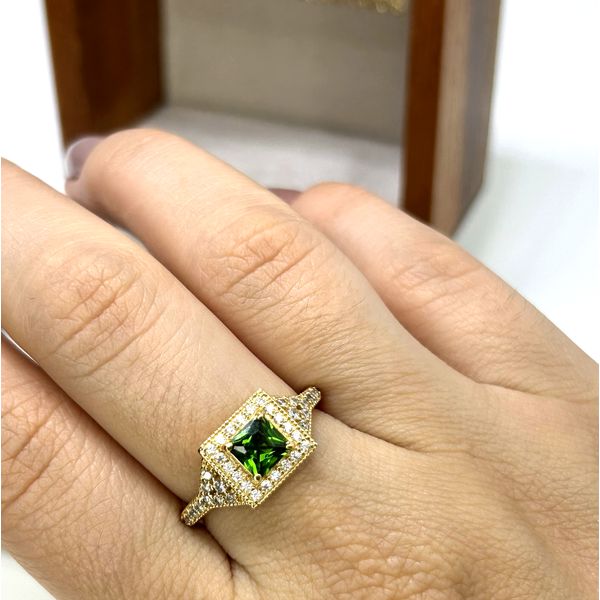 Anel de Formatura em Ouro 18k Personalizado para o Curso de Biomedicina e demais cursos
